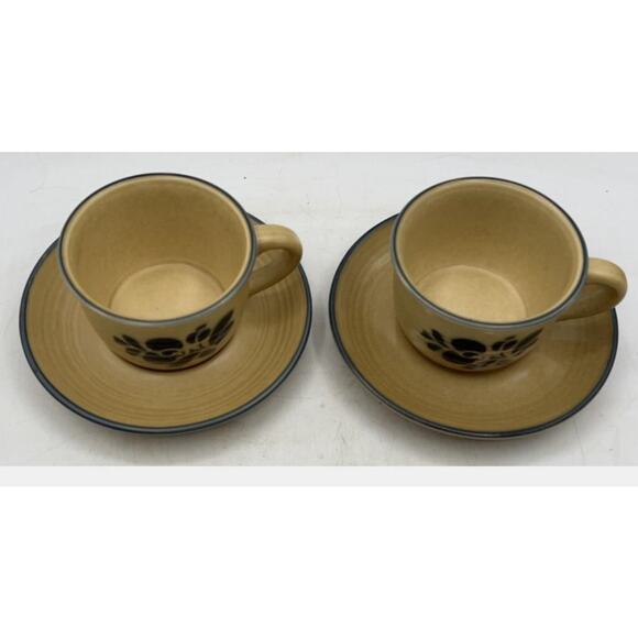 Pfaltzgraff Folk Art 8‑Pc Dinnerware Set Blue Floral Tan USA Stoneware VT - Picture 6 of 11